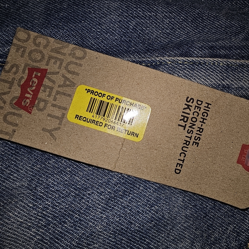 Denim Skirt (Levi's)